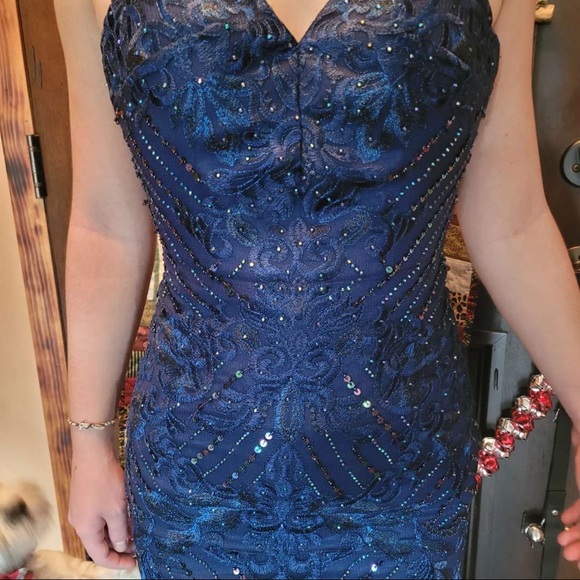 Ellie Wilde Navy Prom Dress - Picture 2 of 8